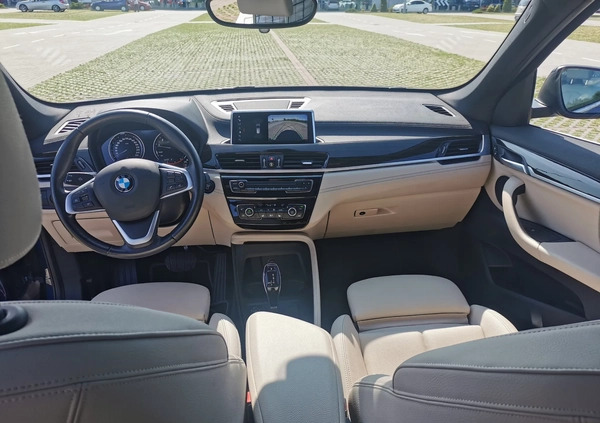 BMW X1 cena 126900 przebieg: 33500, rok produkcji 2019 z Słupsk małe 781